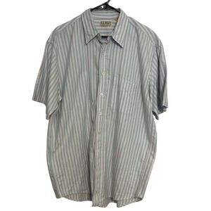 Vintage L.L. Bean Mens 100% Cotton Short Sleeve Button Down Large Made in USA